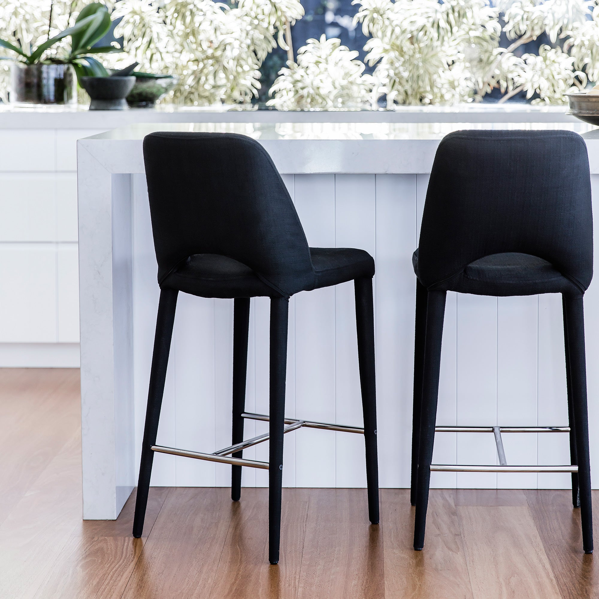 Black Bar Stools with Black Bases Shop Now Furniture