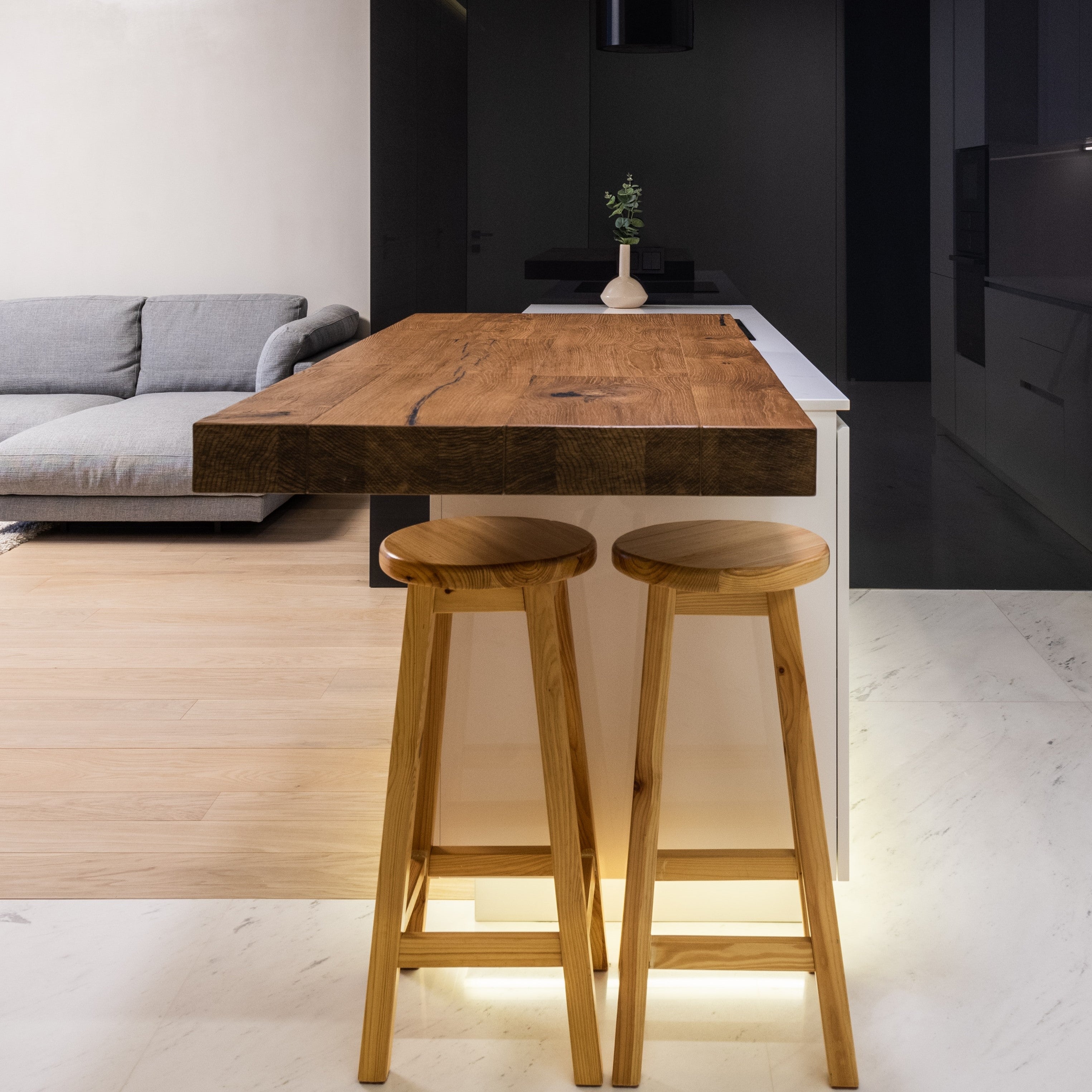 Shop Bar Stools in Milton, ON Great Deals Furniture