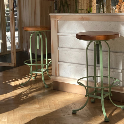 Bar Stools in Thornhill. Shop Online!